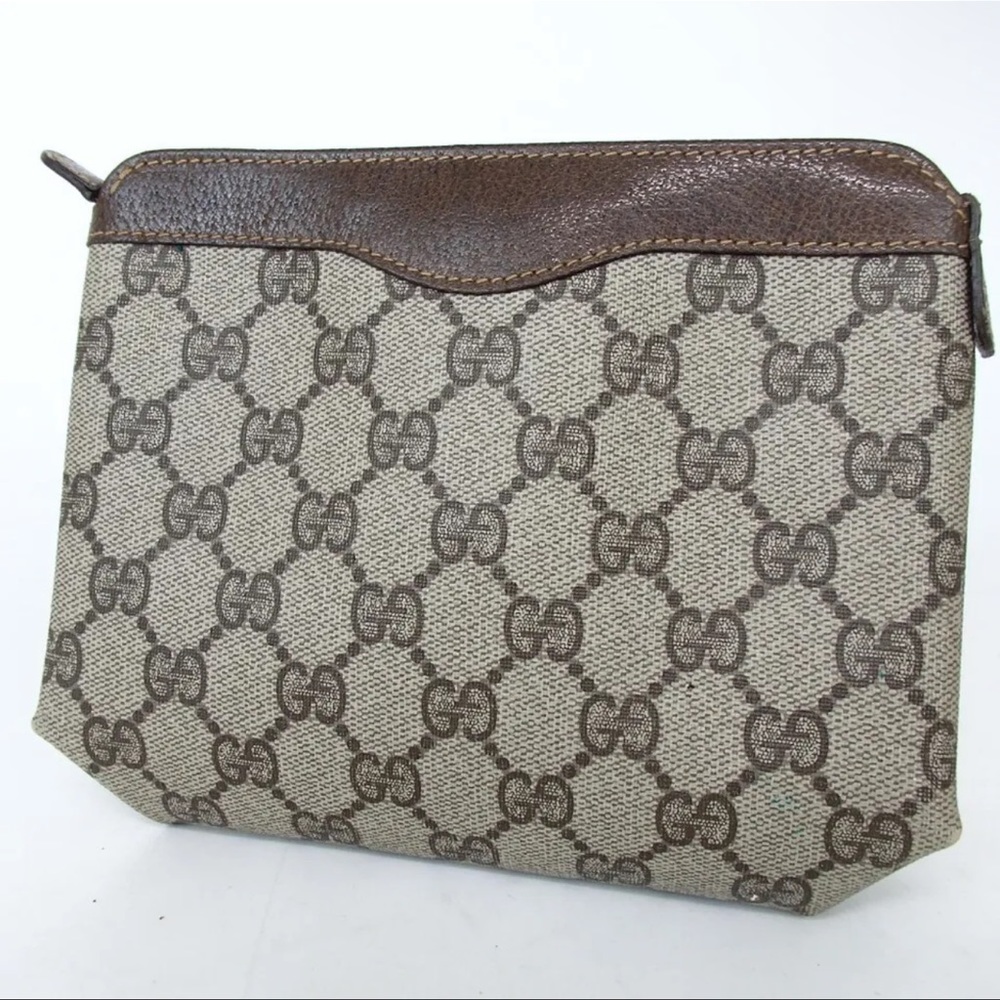 ❌❌SOLD❌❌AUTH GUCCI GG Pouch - Picture 2 of 9
